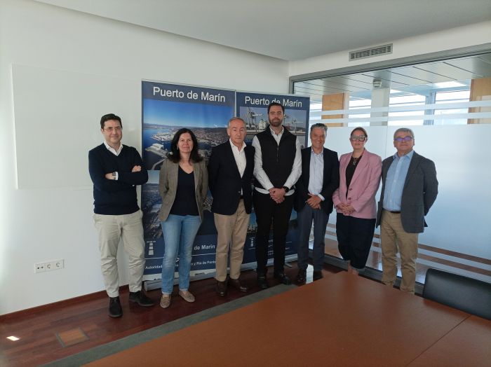 Empresarios atuneros de Ecuador visitan el Puerto de Marín 