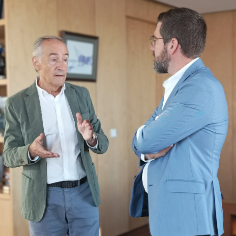 Reunión entre el delegado territorial de la Xunta y el presidente de la Autoridad Portuaria