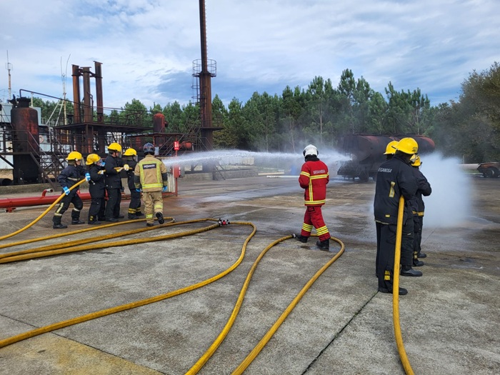 Personal de la Autoridad Portuaria se forma en la prevención y lucha contra incendios
